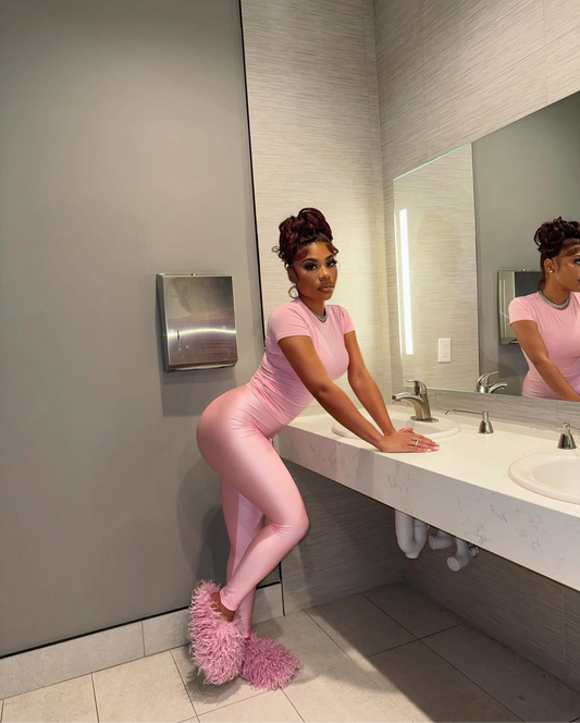 Pink Chill Set